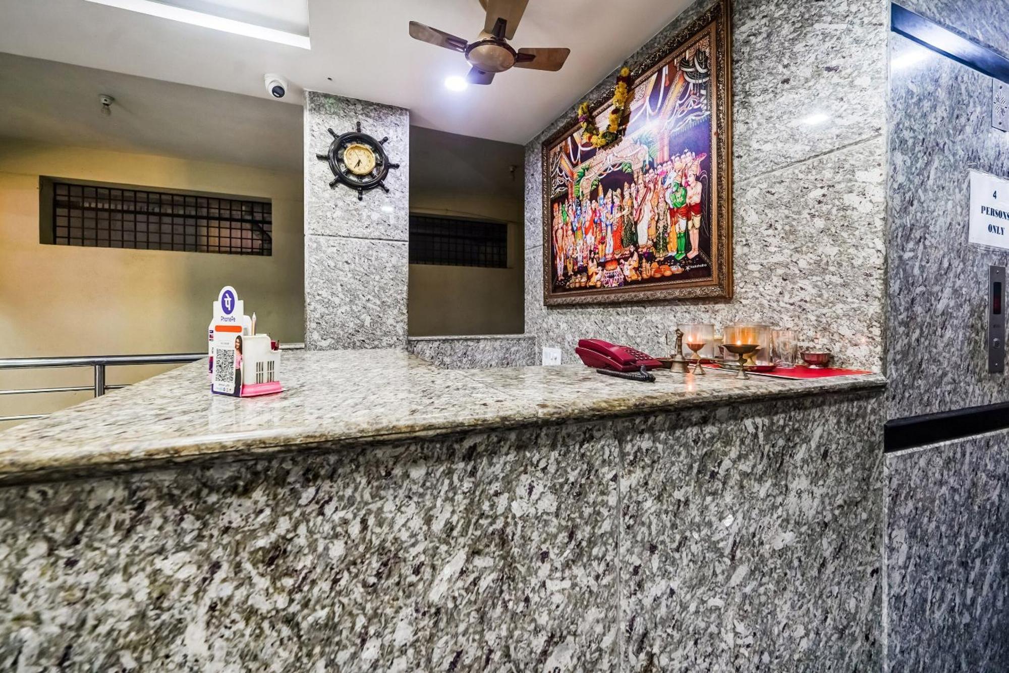 Hotel O Sree Vishnu Bhavan تيروباتي المظهر الخارجي الصورة